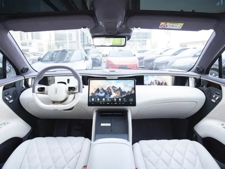 Avatr 11 Interior