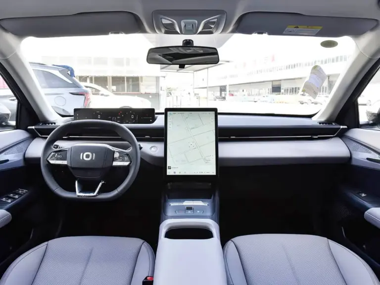Changan Qiyuan A05 Interior