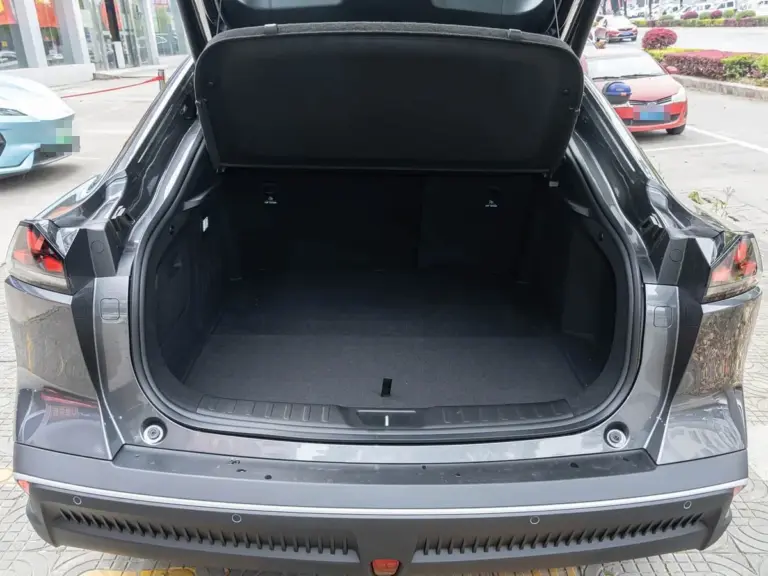 Deepal SL03 Interior