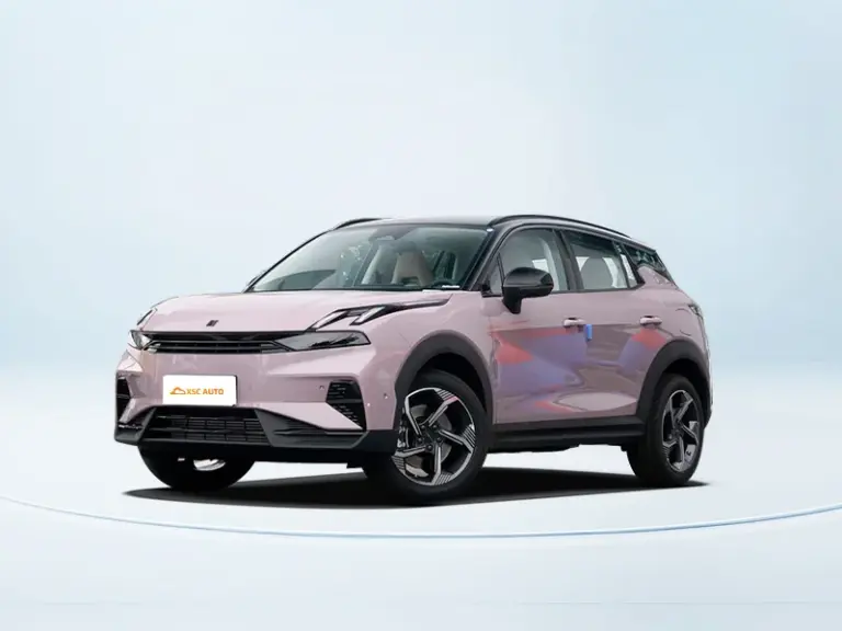 Lynk & Co 06