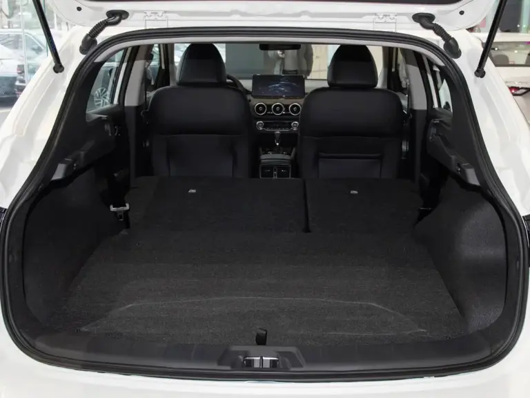 Nissan Qashqai Interior